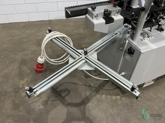 Felder G 560 HOU9.934 14 17370