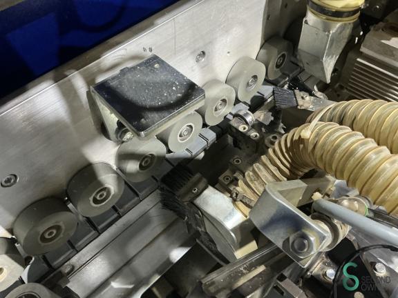 Felder G 560 HOU9.934 17 17370