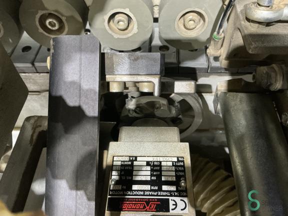 Felder G 560 HOU9.934 19 17370