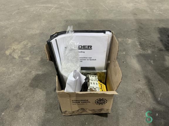 Felder G 560 HOU9.934 38 17370