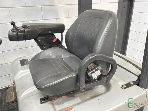 Nissan G 1 N 1 L 20 Q WKH11.730 11 19696