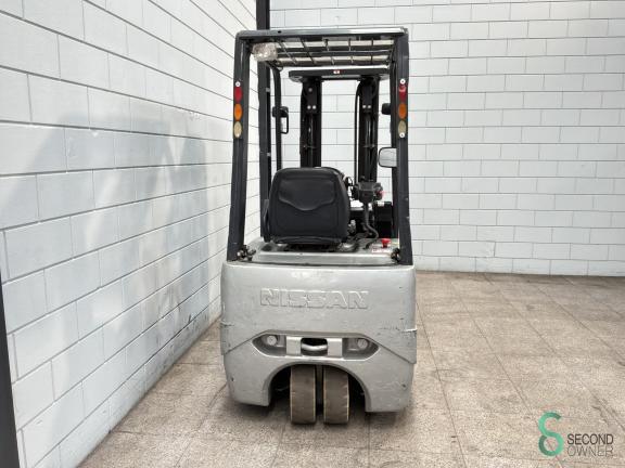 Nissan G 1 N 1 L 20 Q WKH11.730 6 19696
