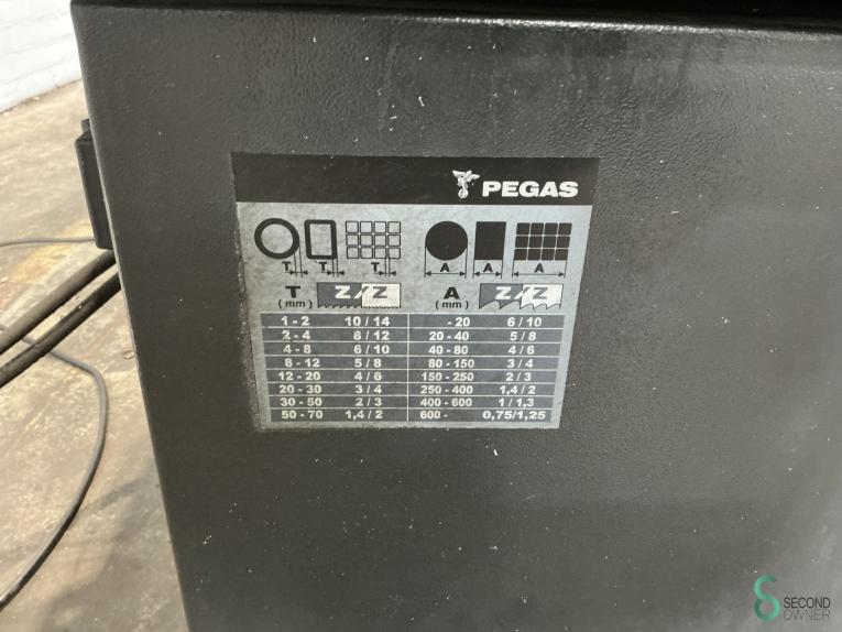 Pegas-Gonda 300x320 SHI-LR MET12.056 44 20117