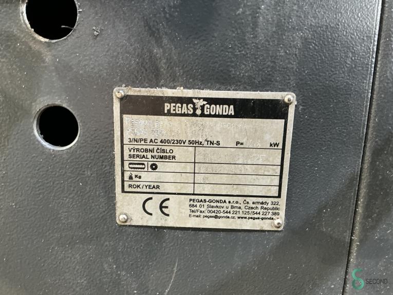 Pegas-Gonda 300x320 SHI-LR MET12.056 45 20117