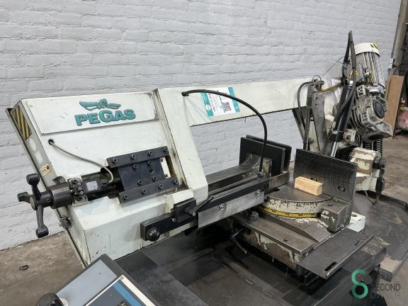 Pegas-Gonda 300x320 SHI-LR MET12.056 11 20117