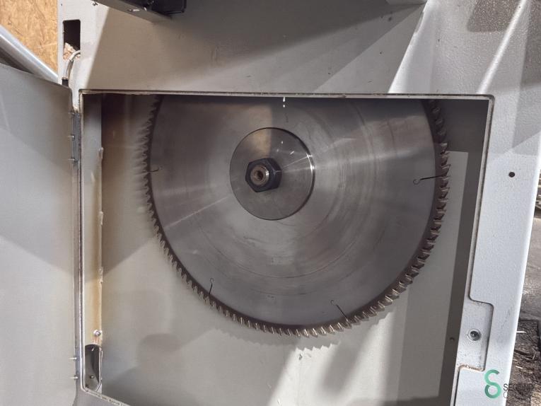 Salvador HOU10.237 44 17720