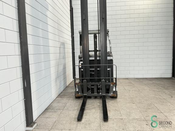 Still FM-X17 WKH7.821 3 14543