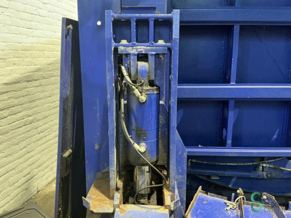 Strautmann BrikPress HP/NP 240 REC.2019 27 12178