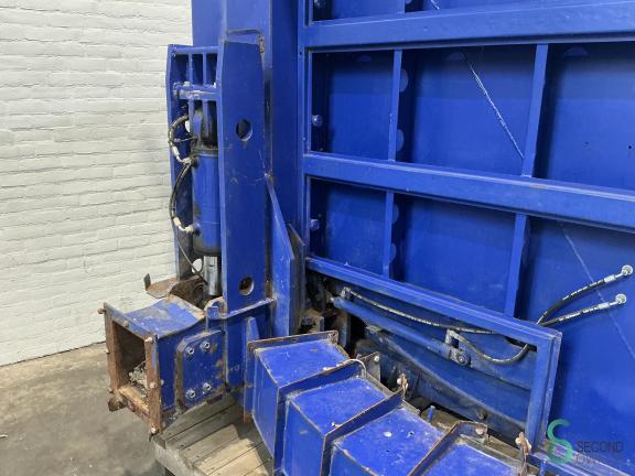 Strautmann BrikPress HP/NP 240 REC.2019 25 12178
