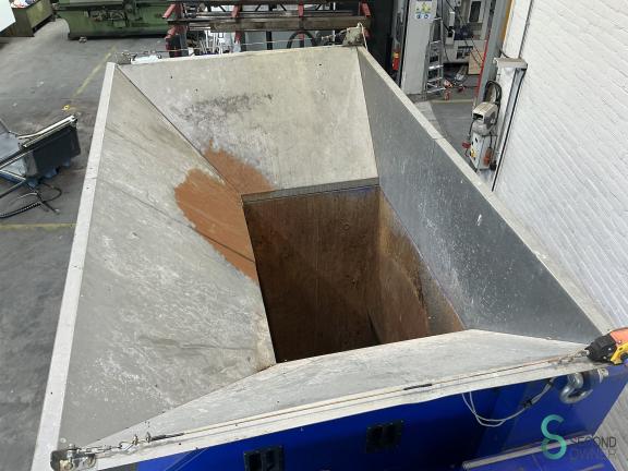 Strautmann BrikPress HP/NP 240 REC.2019 32 12178