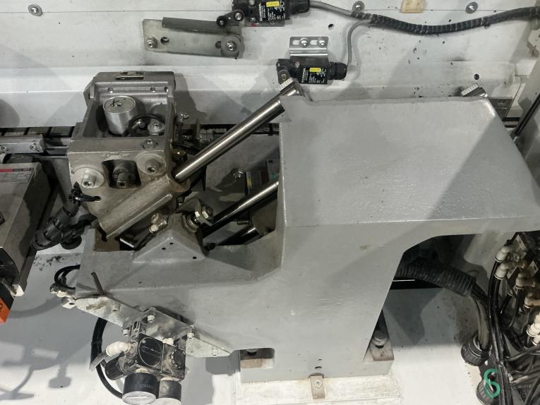 Holz-her Uno 1306 HOU9.779 111 17200