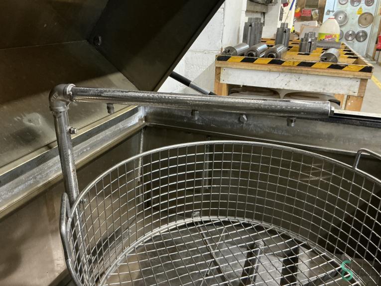 vixen  JW60 MET10.432 56 17976