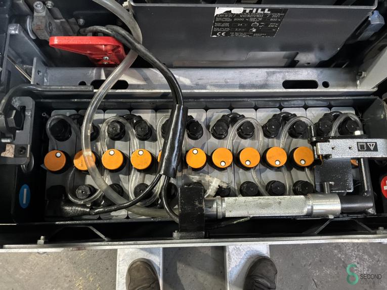 Still EXH-SF20 WKH9.876 45 17304