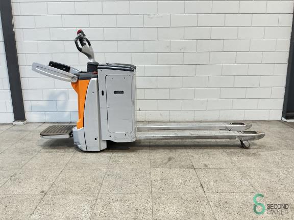 Still EXH-SF20 WKH9.876 7 17304