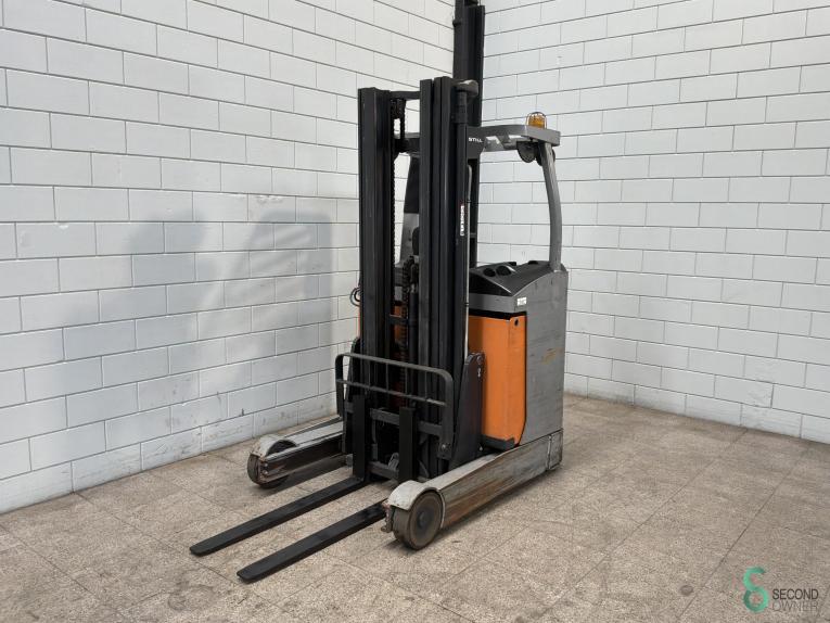 Still FM-X14 WKH10.075 39 17559