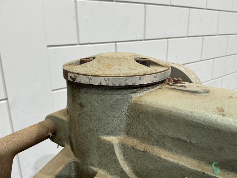 Dewalt HOU11.631 55 19569