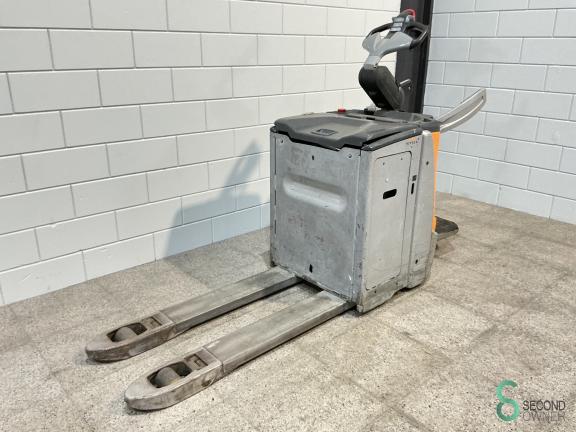 Still EXH-SF20 WKH9.390 2 16691