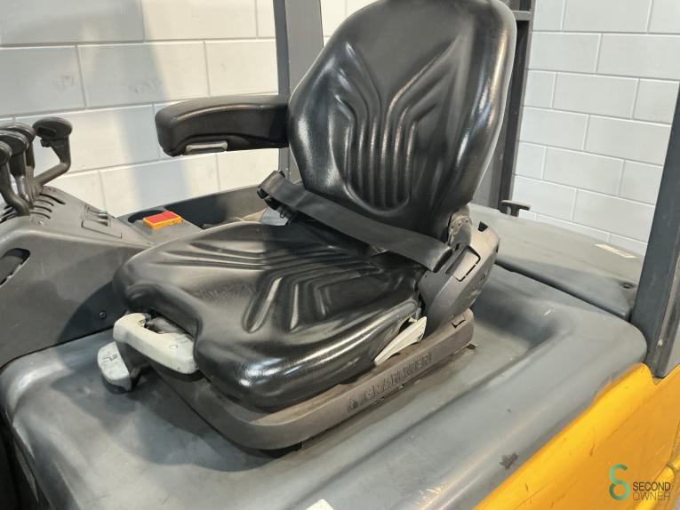 Jungheinrich EFG 425 WKH8.379 47 15251