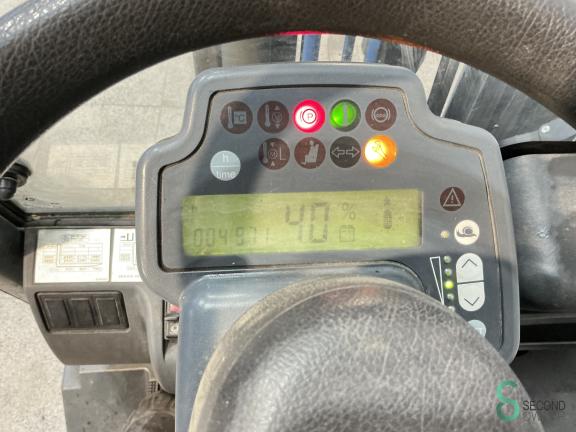 Jungheinrich EFG 425 WKH8.379 7 15251