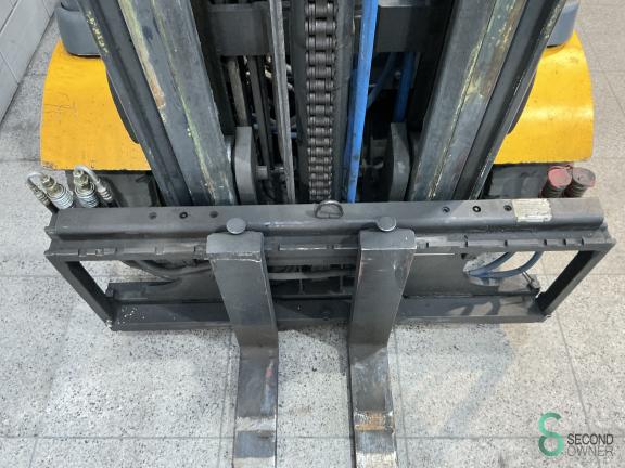 Jungheinrich EFG 425 WKH8.379 4 15251