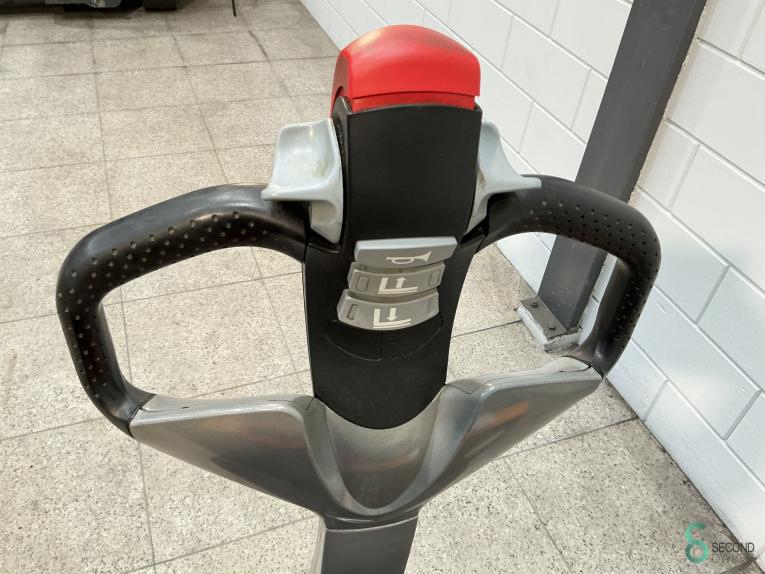 Still EXU16 WKH10.658 33 18250