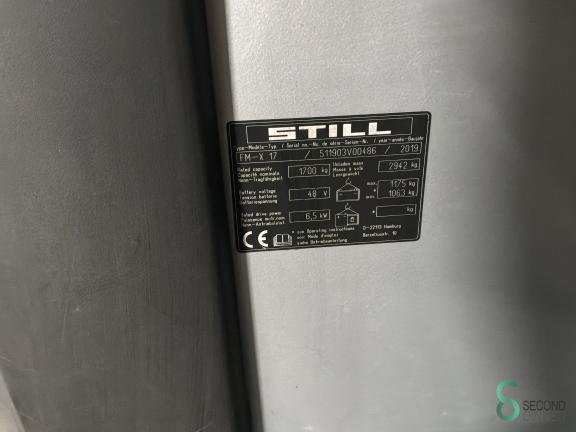 Still FM-X17 WKH11.579 6 19511