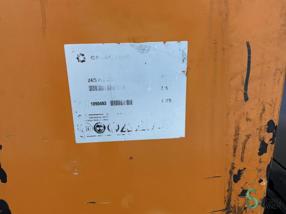 Still FM-X17 WKH11.579 9 19511