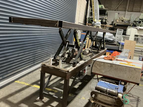 Unknown HOU9.557 32 16901