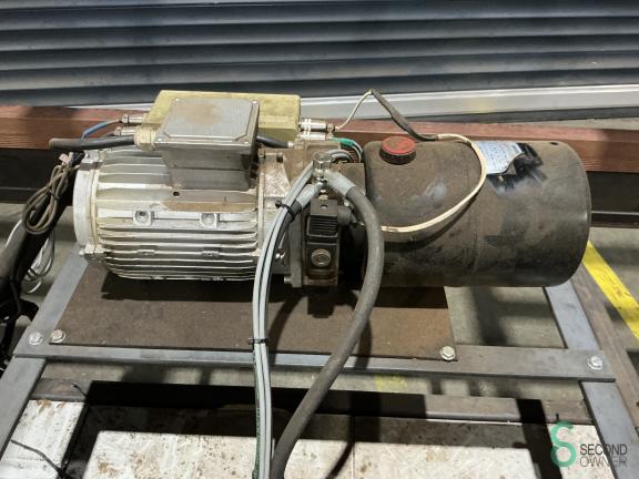 Unknown HOU9.557 23 16901