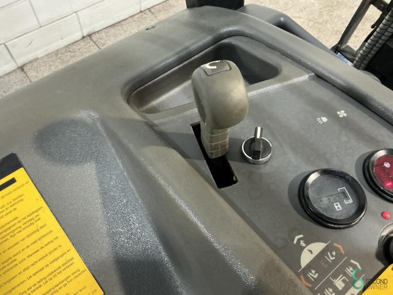 Crown RC3020-30 WKH9.616 44 17065