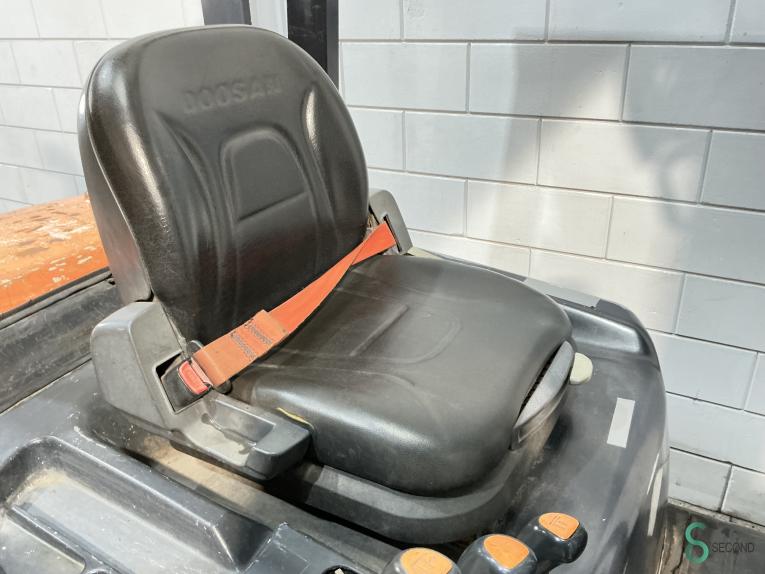 Doosan D30S-5 WKH9.376 53 16678