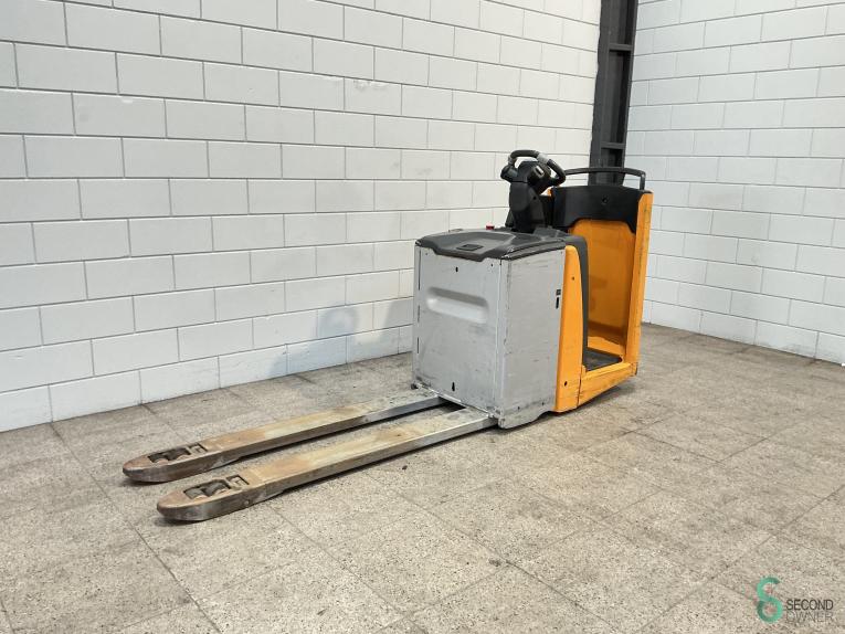 Still EXH-S25 WKH10.581 30 18156