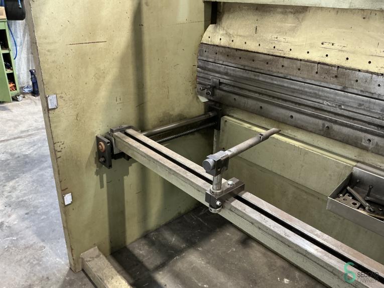 Safan SK 110-3100 MET12.091 44 20162