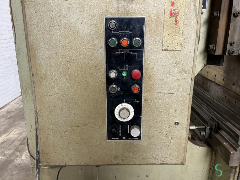 Safan SK 110-3100 MET12.091 54 20162