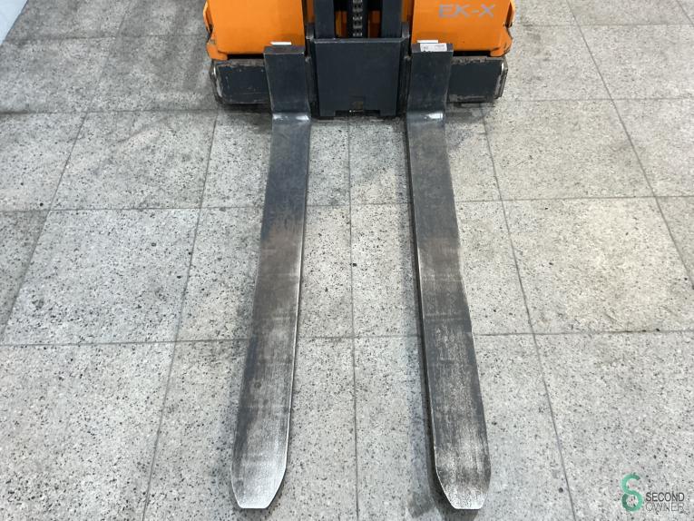 Still EK-X WKH9.852 44 17275