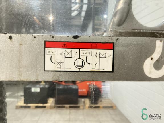 Still EXV-SF14 WKH9.853 15 17276