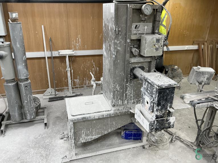 universal HOU10.435 51 17979