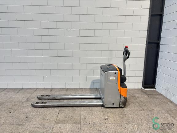 Still EXU20 WKH9.987 1  17429