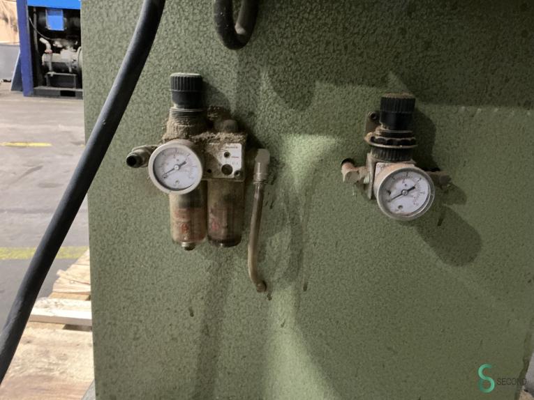 Brevetti HOU9.598 55 16953