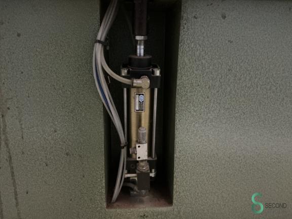 Brevetti HOU9.598 16 16953