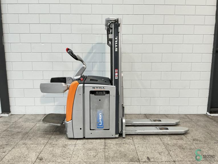 Still EXV-SF14 WKH10.078 36 17533