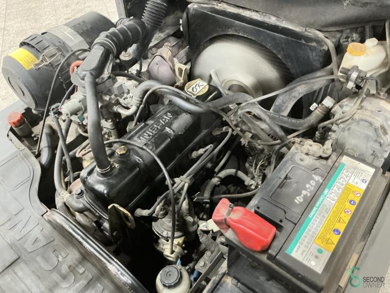 Nissan UGD 02 A 30 PQ WKH10.618 52 18204