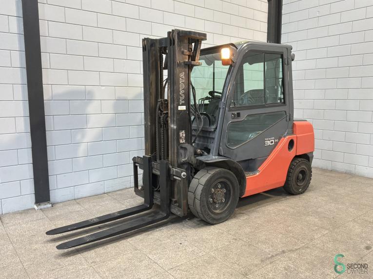 Toyota 52-8 FDF 30 WKH11.178 46 18974
