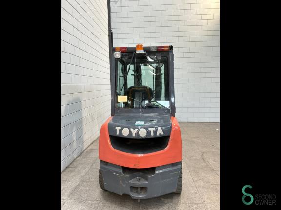 Toyota 52-8 FDF 30 WKH11.178 6 18974