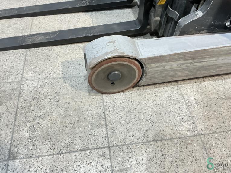 Still FM-X14 WKH9.176 56 16453