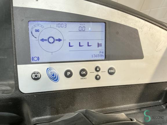 Still FM-X14 WKH9.176 9 16453