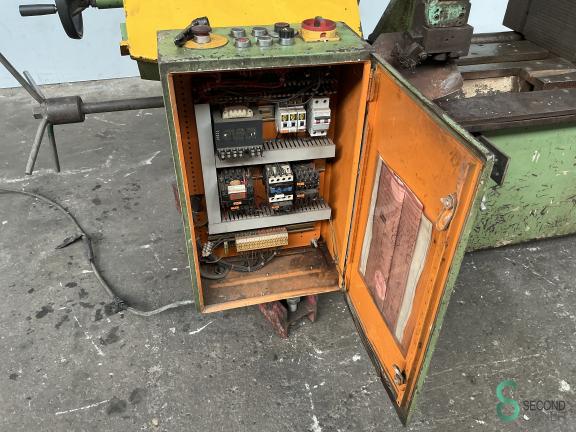 Behringer MET12.086 14 20159