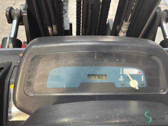 Toyota 02-7 FG 40 WKH11.996 9 20048