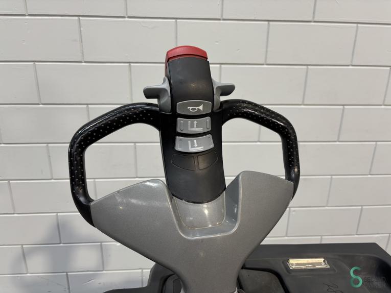 Still EXH-SF20 WKH9.983 32 17424