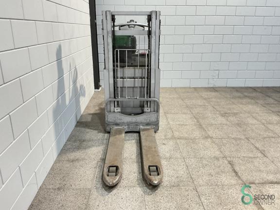 Still EXD-SF20 WKH.4314 4 2806